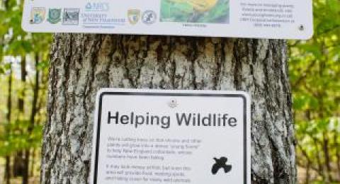 helping wildlife sign